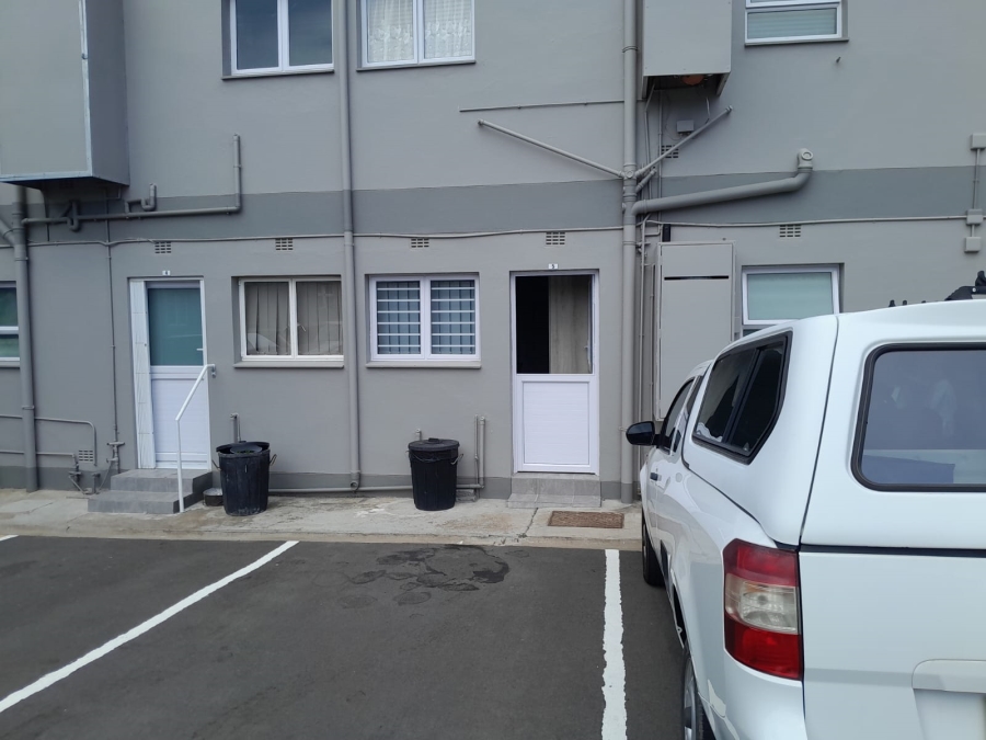 2 Bedroom Property for Sale in Mossel Bay Central Western Cape